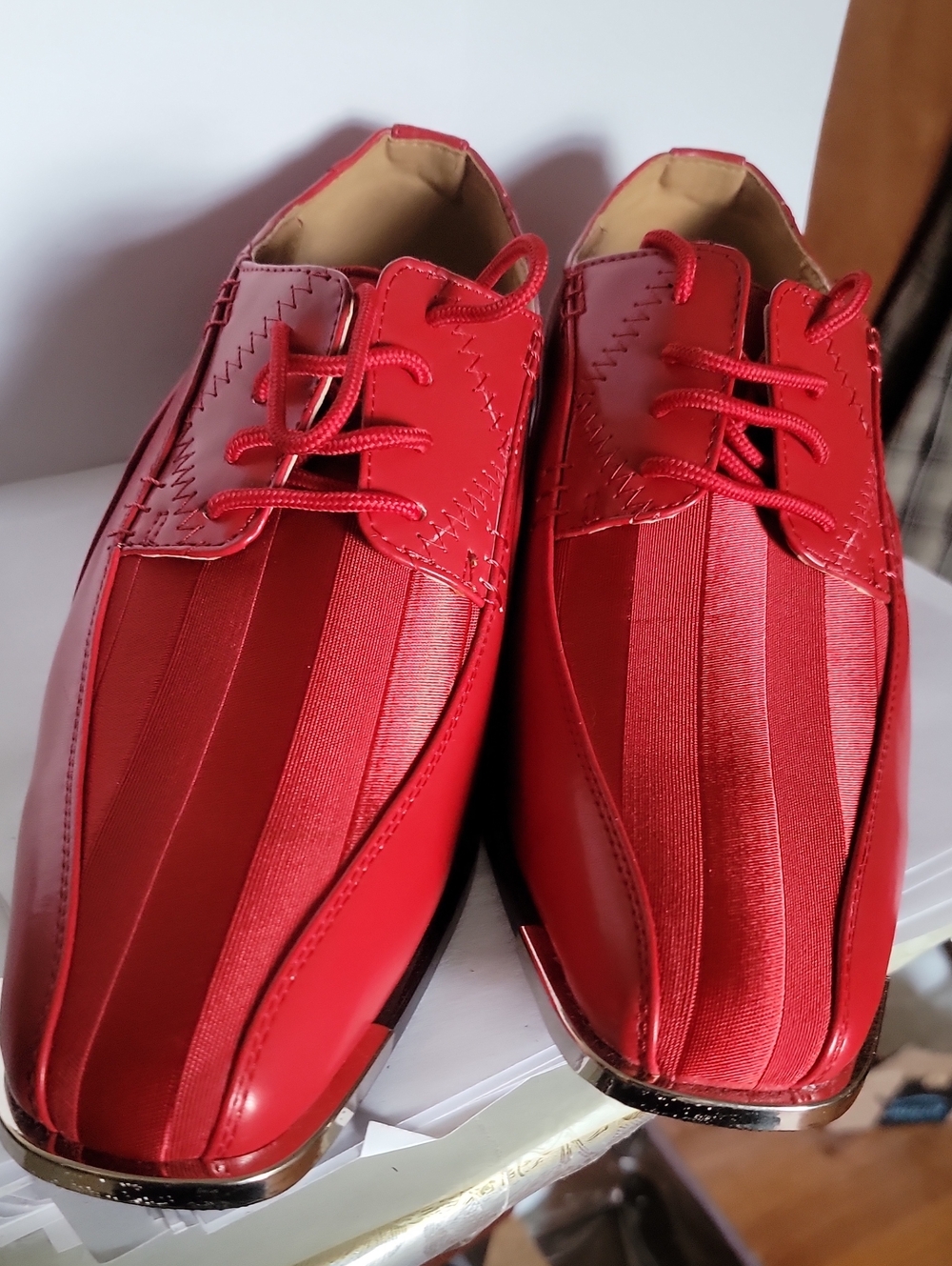 Expressions Red Men's Satin-Panel Derby Dress Shoes